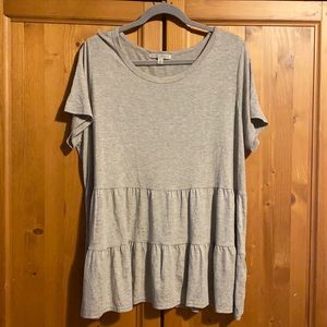 Cute, gray Green Envelope top in EUC XL 1X